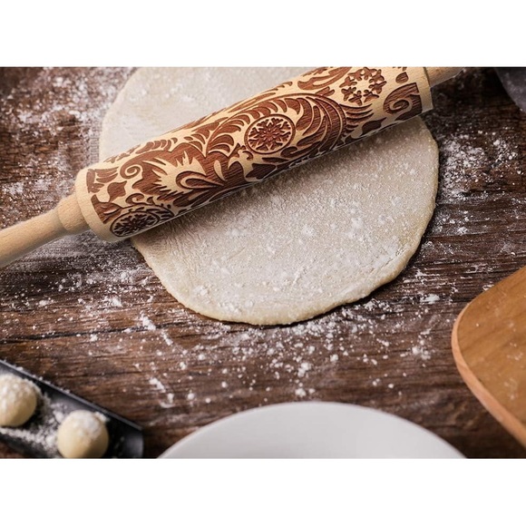 New Paisley Embossed Wooden Rolling Pin - Picture 2 of 4